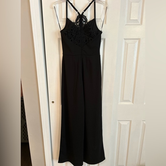 Black jumper from Francesca’s boutique - Picture 3 of 5